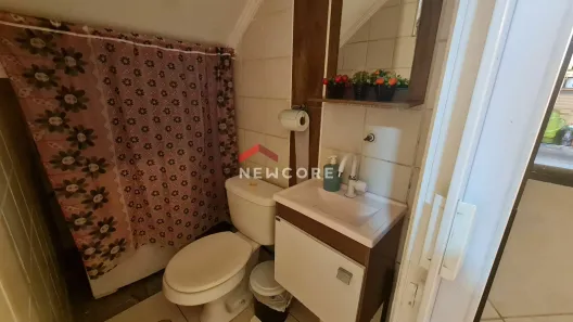 Casa com 2 Quartos à venda, 62m² no Vila Voturua, São Vicente