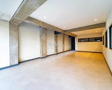 Prédio Inteiro com 15 Quartos para venda ou aluguel, 499m² no Vila Junqueira, Atibaia