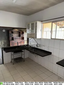 Casa com 3 Quartos para alugar, 200m² no Capim, Governador Valadares