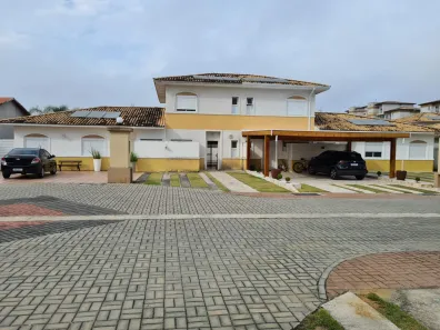 Casa de Condomínio com 3 Quartos à venda, 88m² no Loteamento Industrial Água Preta, Pindamonhangaba
