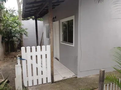 Casa com 2 Quartos para venda ou aluguel, 65m² no Caminho de Búzios, Cabo Frio