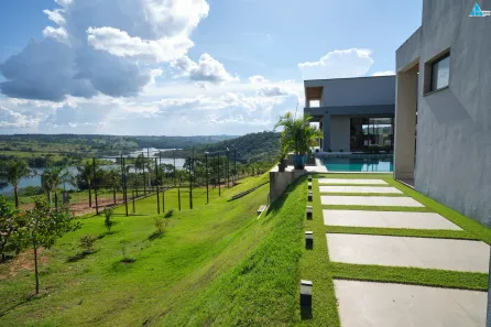 Casa de Condomínio com 4 Quartos à venda, 450m² no , 