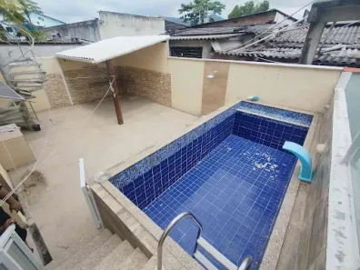 Casa com 3 Quartos para alugar, 280m² no Itapeba, Maricá