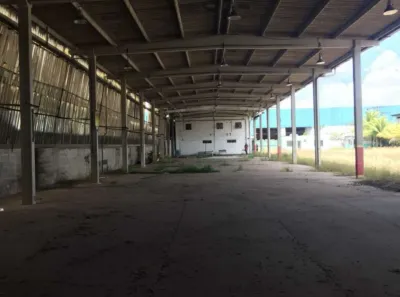 Galpão / Depósito / Armazém à venda, 3200m² no Pólo de Apoio, Camaçari