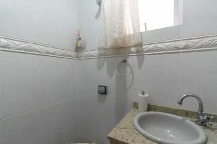 Sobrado com 3 Quartos à venda, 150m² no Vila Bancária, Campo Largo