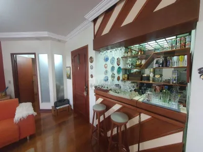 Apartamento com 3 Quartos à venda, 262m² no Eloy Brusch, Ibiporã