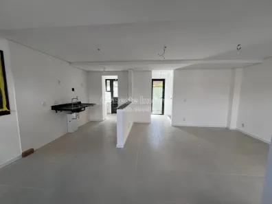 Sobrado com 3 Quartos à venda, 134m² no , Holambra