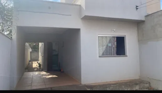 Casa com 2 Quartos à venda, 180m² no Parque Solimões, Goianira