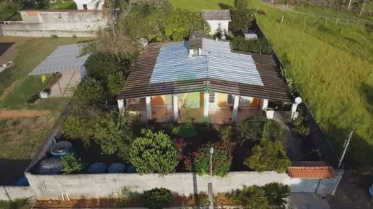 Fazenda / Sítio / Chácara com 4 Quartos à venda, 200m² no Chácaras Reunidas Igarapés, Jacareí