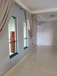Casa com 3 Quartos à venda, 155m² no Leonor, Londrina