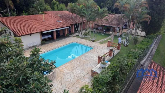 Fazenda / Sítio / Chácara com 4 Quartos à venda, 2057m² no , Mairinque