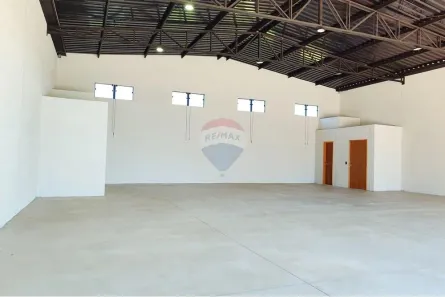 Galpão / Depósito / Armazém para alugar, 210m² no Condomínio Villa Verde Bragança, Bragança Paulista