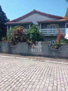Casa de Condomínio com 4 Quartos para alugar, 240m² no Flamengo, Maricá