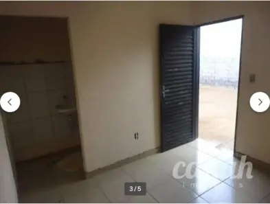 Loja / Salão / Ponto Comercial à venda, 260m² no ., Cravinhos