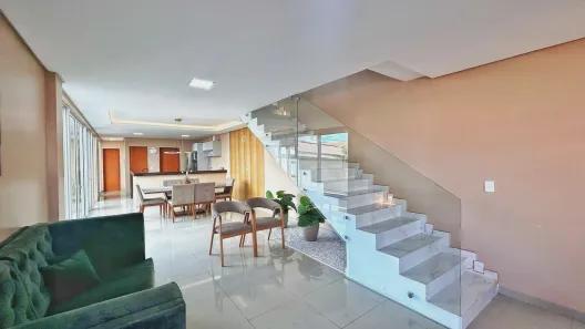 Casa de Condomínio com 4 Quartos à venda, 242m² no São Francisco I, Timon