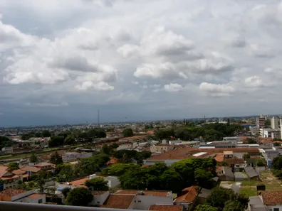 Apartamento com 2 Quartos à venda, 63m² no Centro, Taubaté