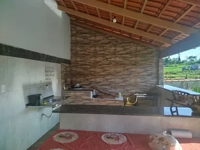 Fazenda / Sítio / Chácara com 3 Quartos à venda, 24000m² no , Nerópolis