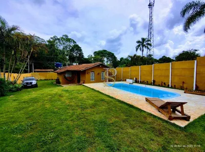 Fazenda / Sítio / Chácara com 3 Quartos à venda, 150m² no Jundiaizinho (Terra Preta), Mairiporã