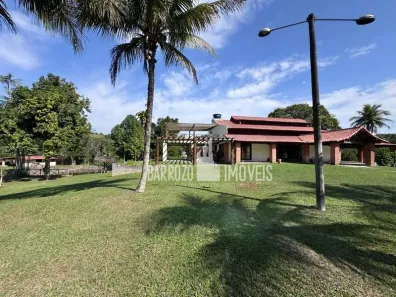 Fazenda / Sítio / Chácara com 4 Quartos à venda, 4000m² no Papucaia, Cachoeiras de Macacu