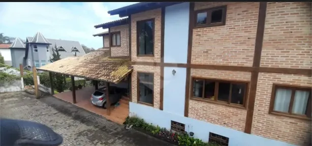 Casa de Condomínio com 5 Quartos para venda ou aluguel, 468m² no Caraguatá, Mairiporã