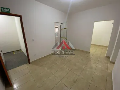 Casa Comercial com 2 Quartos para alugar, 80m² no Centro, Suzano
