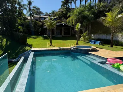 Fazenda / Sítio / Chácara com 5 Quartos à venda, 2700m² no Porta do Sol, Mairinque