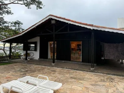 Fazenda / Sítio / Chácara com 3 Quartos à venda, 2300m² no Água Branca, Igaratá