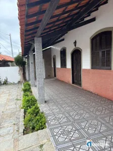 Casa com 4 Quartos para alugar, 243m² no Cordeirinho (Ponta Negra), Maricá