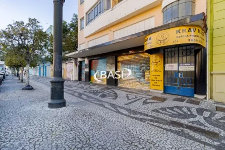 Prédio Inteiro à venda, 1340m² no Centro, Curitiba