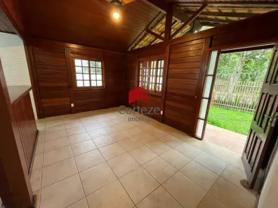 Casa com 2 Quartos para alugar, 80m² no Aristocrata, São José dos Pinhais