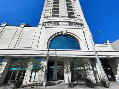 Apartamento com 1 Quarto para alugar, 33m² no Centro, Curitiba