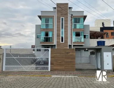 Apartamento com 2 Quartos para alugar, 66m² no Areias, Camboriú