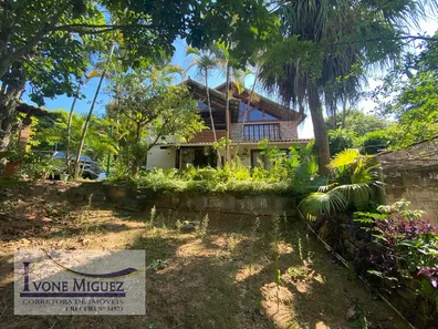 Fazenda / Sítio / Chácara com 3 Quartos à venda, 200m² no Mantiquira, Paty do Alferes