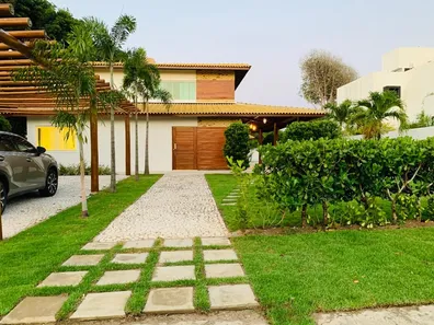 Casa de Condomínio com 4 Quartos para venda ou aluguel, 300m² no Busca Vida (Abrantes), Camaçari
