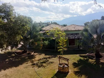 Casa de Condomínio com 4 Quartos para venda ou aluguel, 575m² no Casa da Lua, Resende