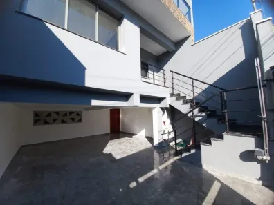 Sobrado com 3 Quartos para alugar, 182m² no Suíssa, Ribeirão Pires