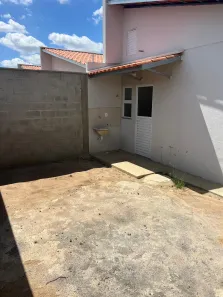 Casa de Condomínio com 2 Quartos para alugar, 49m² no Registro, Feira de Santana