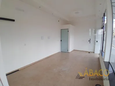 Casa Comercial para alugar, 52m² no Vila Costa do Sol, São Carlos