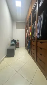 Sobrado com 3 Quartos à venda, 310m² no Vila Harmonia, Araraquara