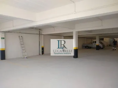 Galpão / Depósito / Armazém para alugar, 1000m² no Vila Silva Ribeiro, Carapicuíba