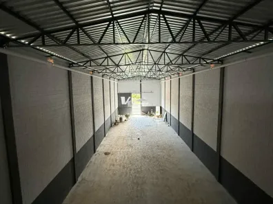 Galpão / Depósito / Armazém para alugar, 527m² no Jardim Jóia, Arujá