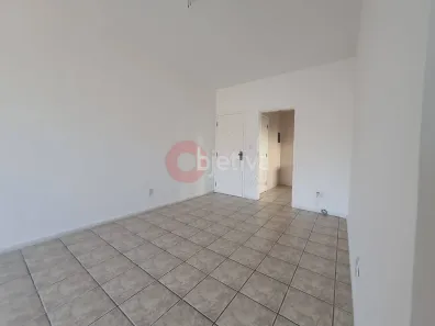 Apartamento com 2 Quartos para alugar, 120m² no Centro, Cabo Frio