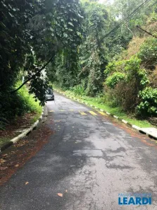 Terreno / Lote / Condomínio à venda, 1056m² no Arujázinho I, II e III, Arujá