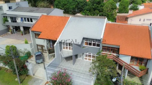 Sobrado com 3 Quartos à venda, 225m² no Ahú, Curitiba