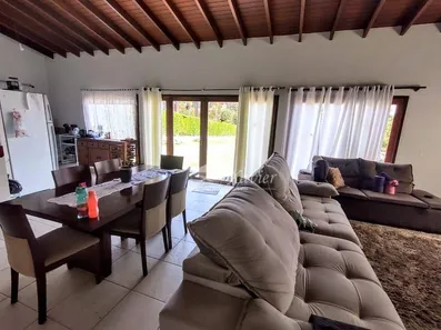 Fazenda / Sítio / Chácara com 2 Quartos à venda, 190m² no Los Álamos, Vargem Grande Paulista