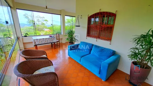 Fazenda / Sítio / Chácara com 5 Quartos à venda, 300m² no Alpes Suiços, Gravatá