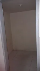 Loja / Salão / Ponto Comercial para alugar, 55m² no Covanca, São Gonçalo