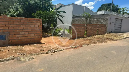 Terreno / Lote / Condomínio à venda, 360m² no , Hidrolândia