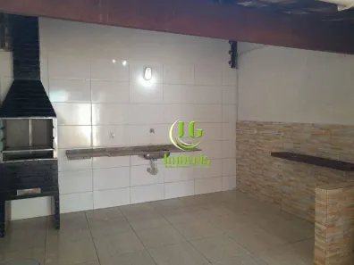 Sobrado com 2 Quartos para alugar, 98m² no Jardim Atlântico Leste (Itaipuaçu), Maricá