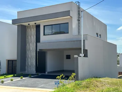 Casa de Condomínio com 4 Quartos à venda, 226m² no Jardins Capri, Senador Canedo